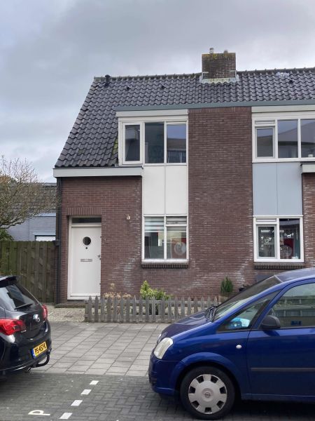 Zaandammerstraat 1, 1531 DP Wormer, Nederland