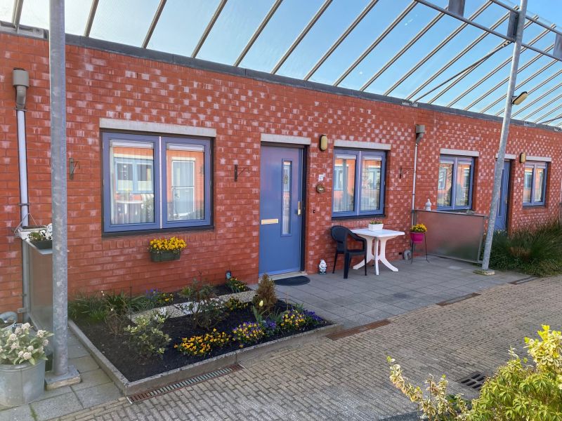 Professor Doctor Geziena van der Molenstraat 41