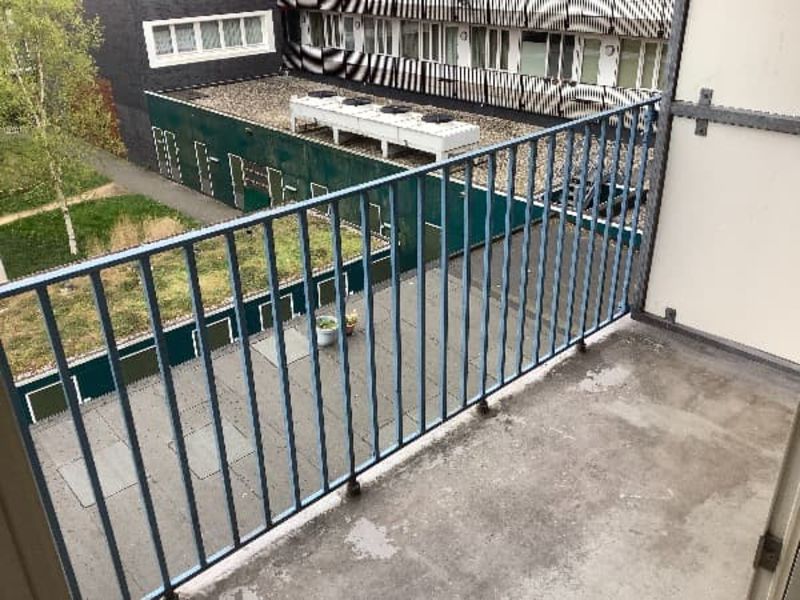 Burgemeester van Leeuwenlaan 26