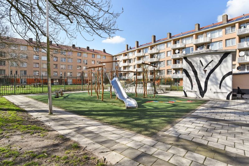 Cornelis Outshoornstraat 45II