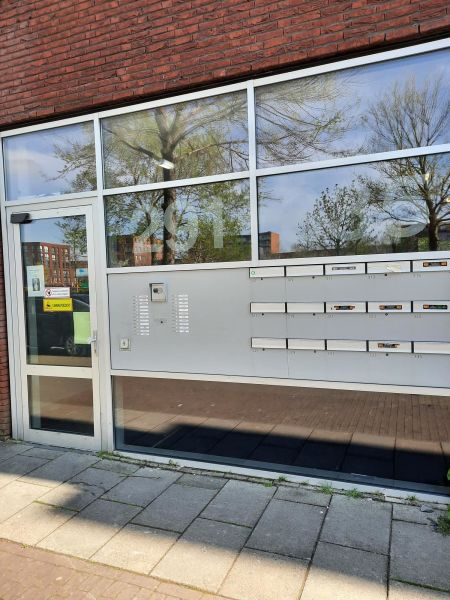 Erich Salomonstraat 325