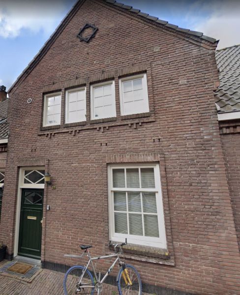 Huizerpoortstraat 27, 1411 RK Naarden, Nederland