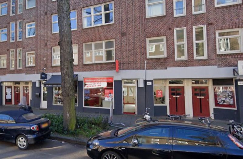 Van Woustraat 190A, 1073 LZ Amsterdam, Nederland