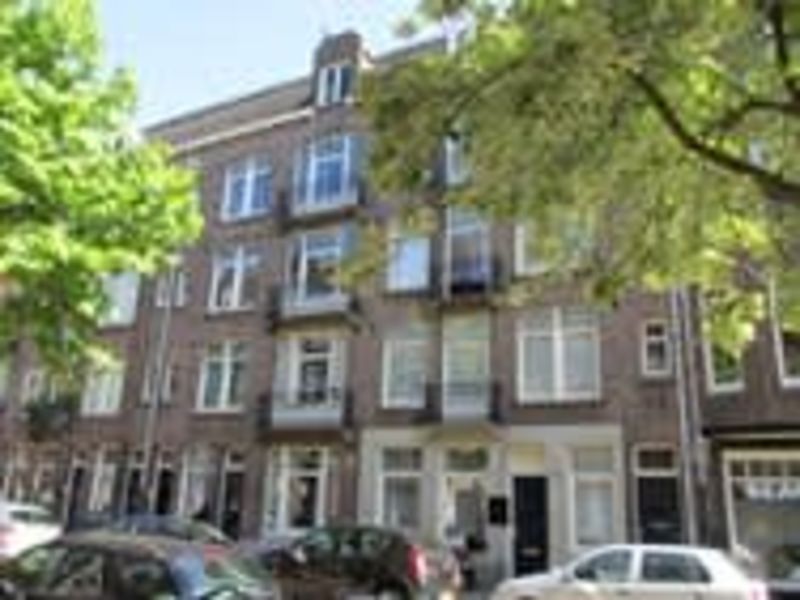 Tolstraat 114, 1074 VE Amsterdam, Nederland