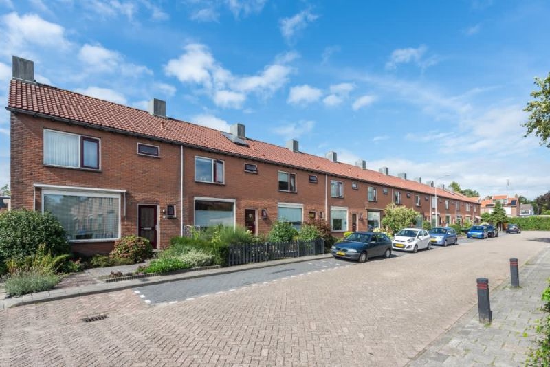 IJsselstraat 64, 3363 CX Sliedrecht, Nederland