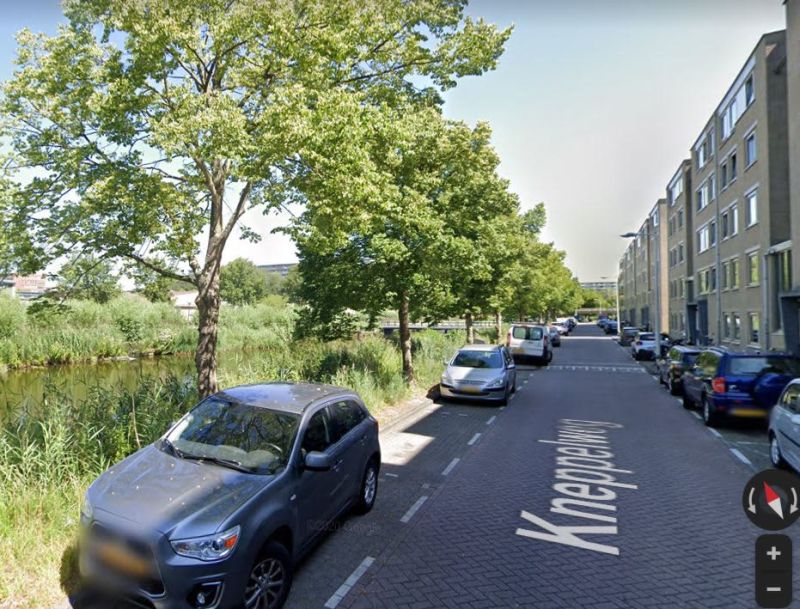 Kneppelweg 97, 1104 MC Amsterdam, Nederland