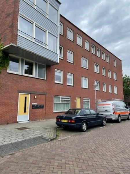 Ringdijk 28E, 1097 AC Amsterdam, Nederland