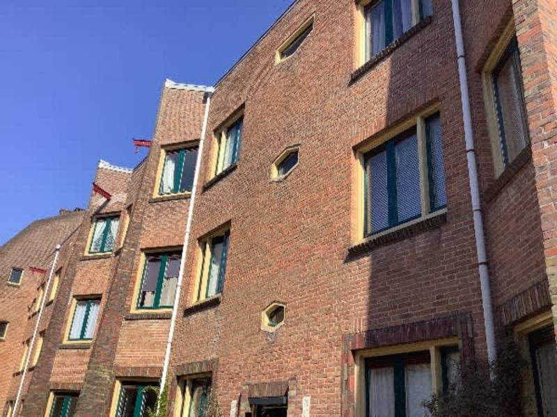 Topaasstraat 27, 1074 SZ Amsterdam, Nederland