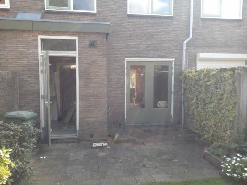J.P. Coenstraat 20