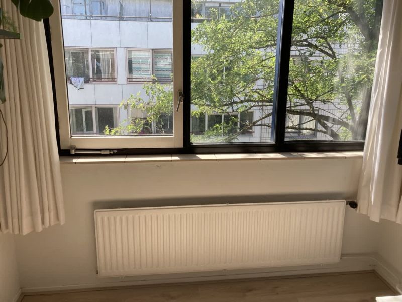 Van der Hoopstraat 14C