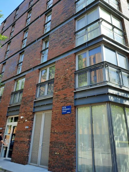 Pieter Oosterhuisstraat 71