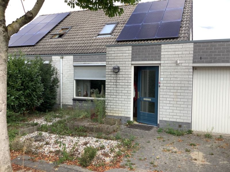 Burgemeester J. Roseboomstraat 5, 5321 VC Hedel, Nederland