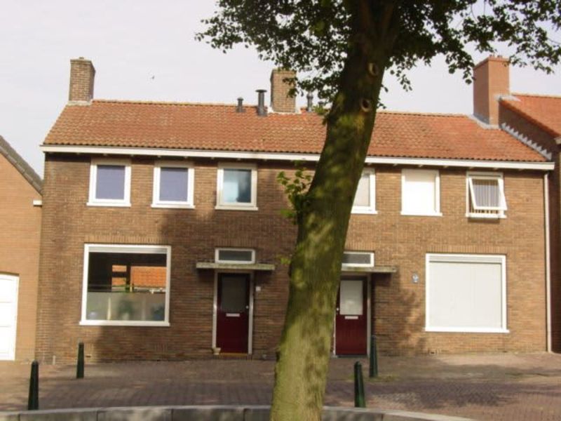 Torenstraat 12