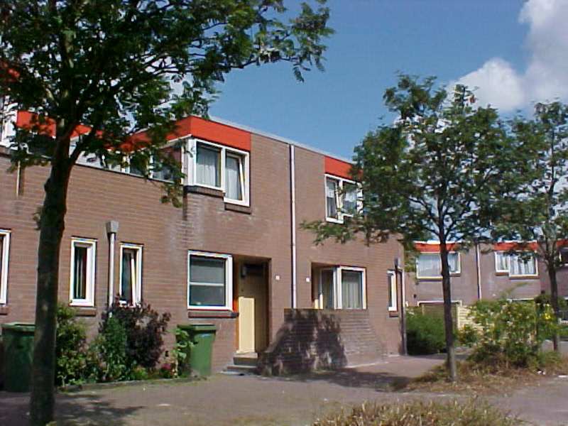 Social housing Middenhof 239, Almere