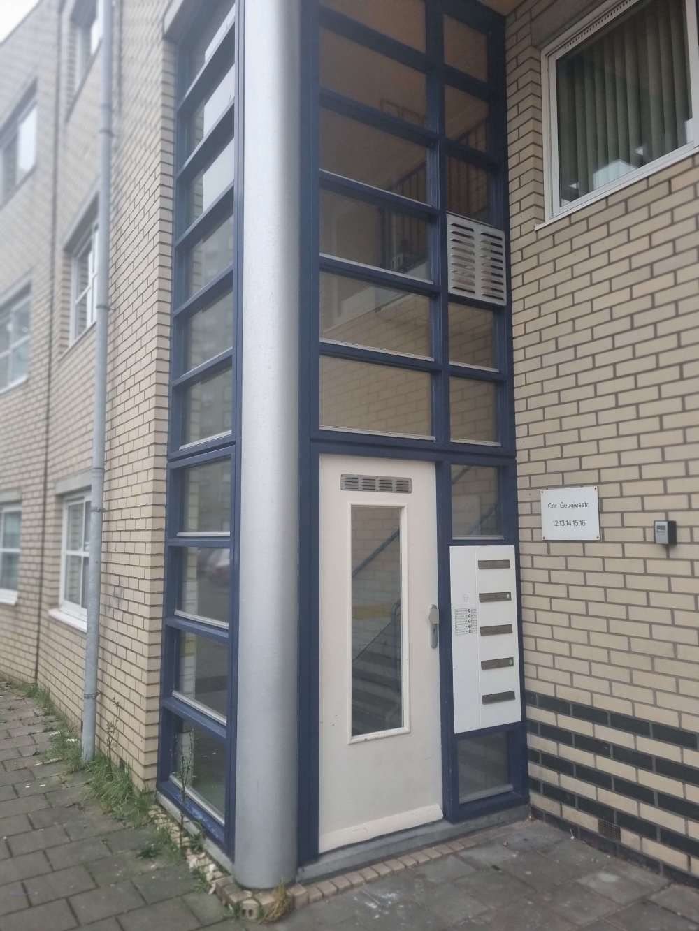 Cor Geugjesstraat 16