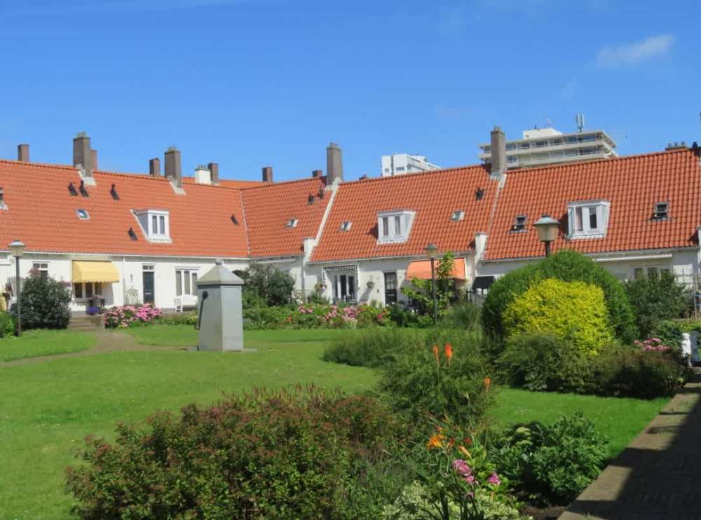 Gasthuishofje 19, 2042 JS Zandvoort, Nederland