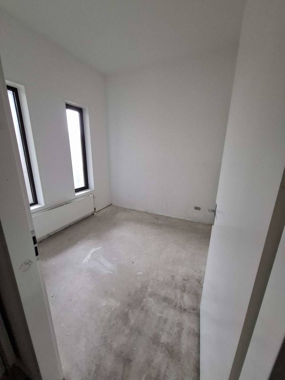 Eva Besnyöstraat 215