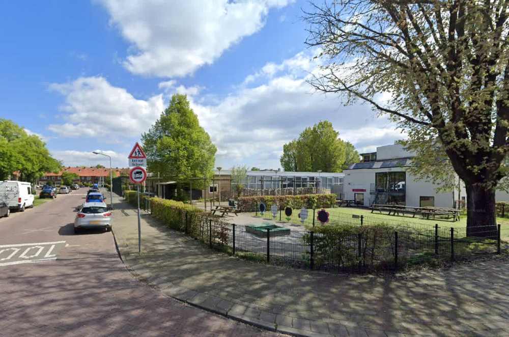 Cornelis Houtmanstraat 24