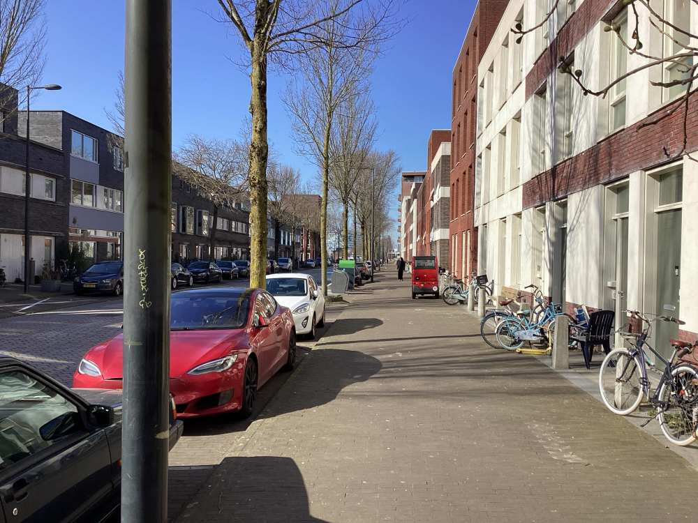 Erich Salomonstraat 77