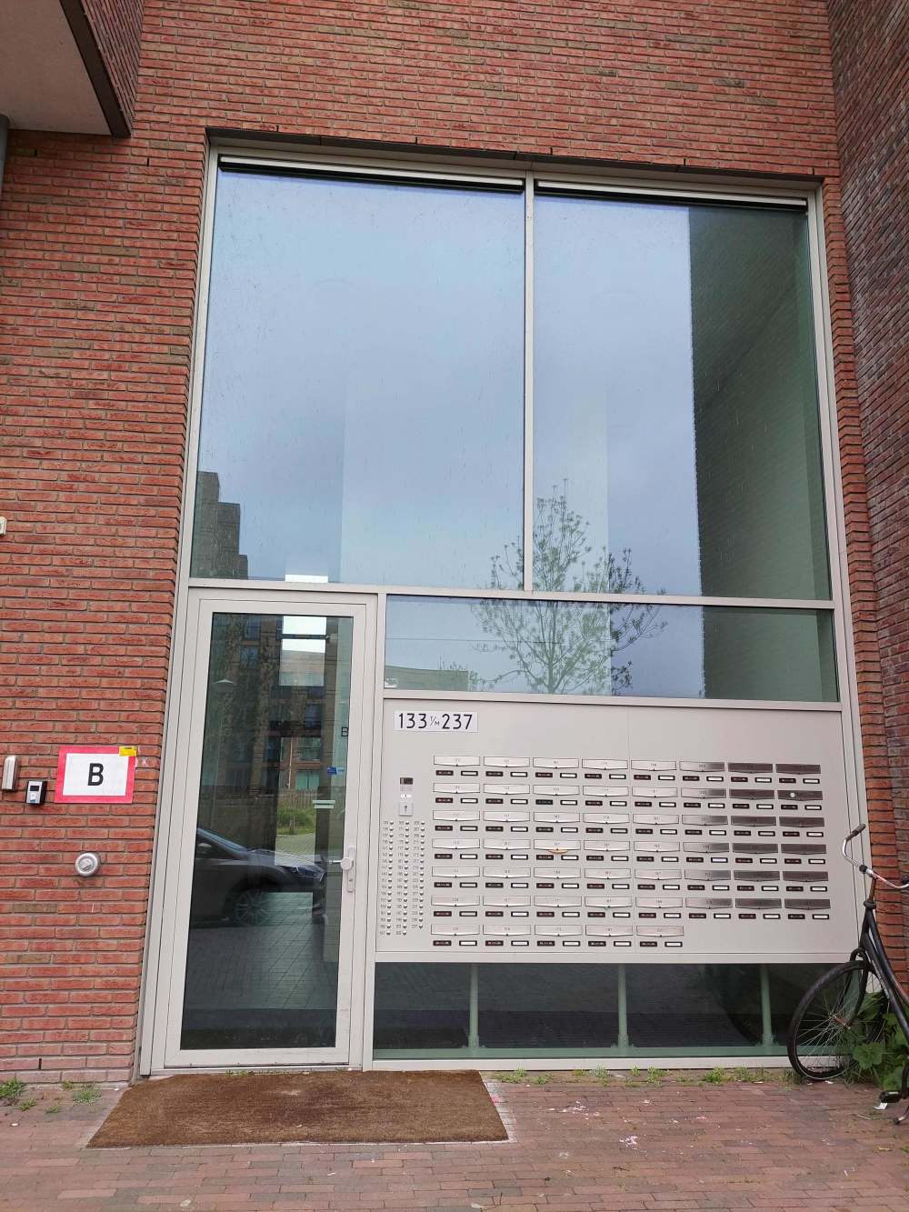 B. Merkelbachsingel 181