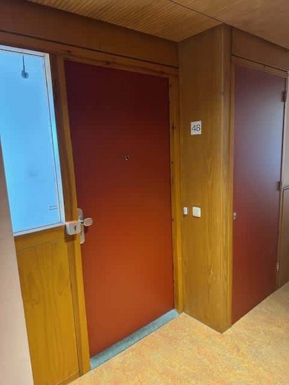 Almstraat 48, 1079 XD Amsterdam, Nederland