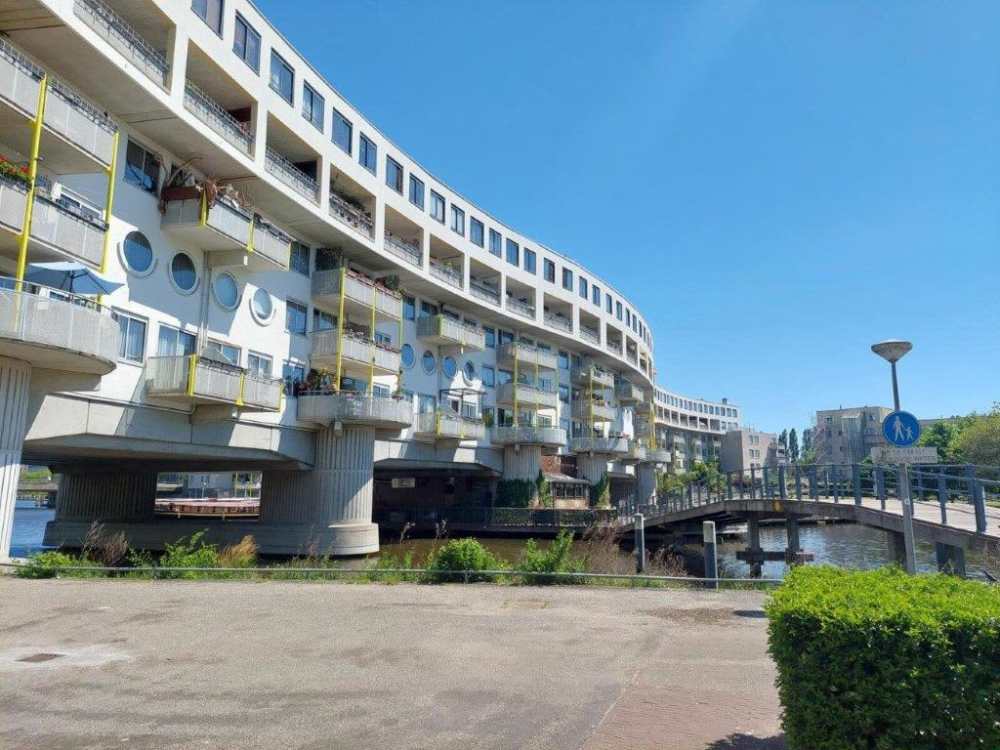 Entrepotbrug 159, 1019 JH Amsterdam, Nederland
