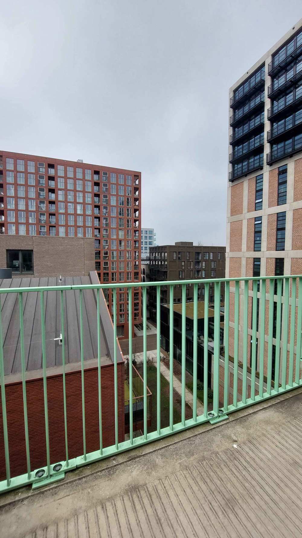 Oostenburgermiddenstraat 889