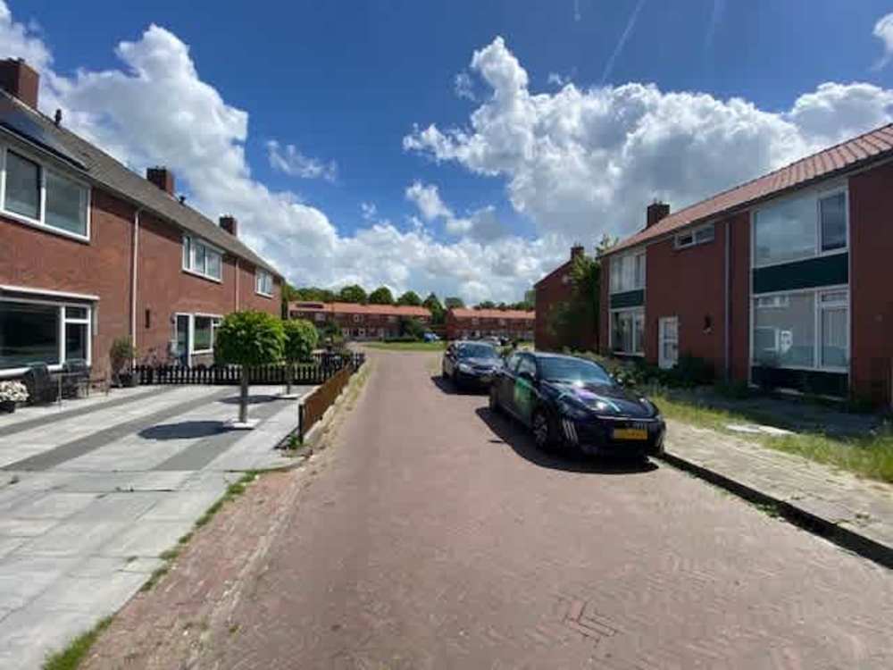 Prins Bernhardstraat 13