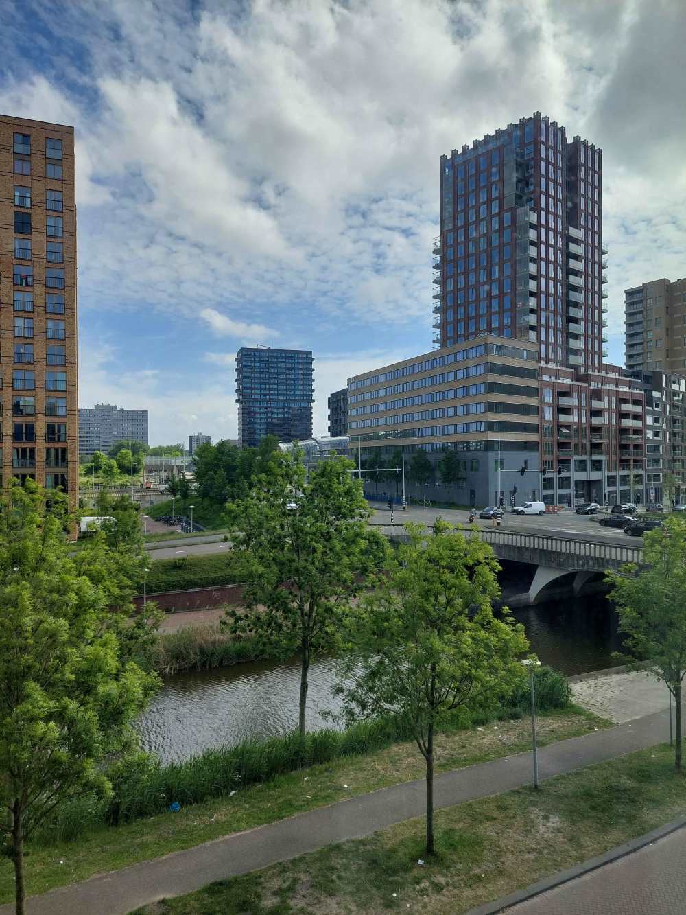 B. Merkelbachsingel 67