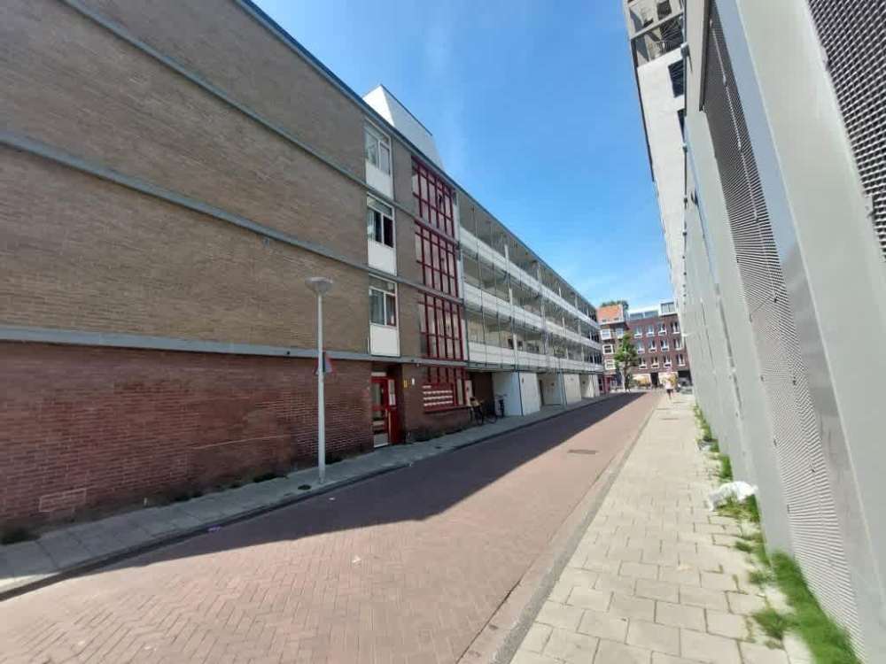 Oetgensdwarsstraat 38, 1091 RJ Amsterdam, Nederland