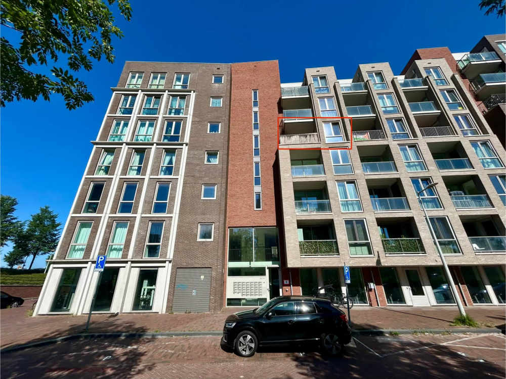 B. Merkelbachsingel 81, 1022 KE Amsterdam, Nederland