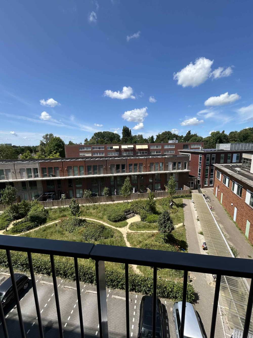 B. Merkelbachsingel 179