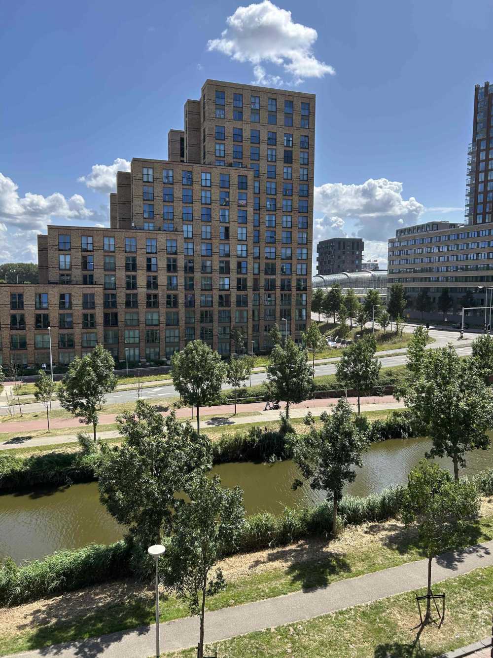 B. Merkelbachsingel 195