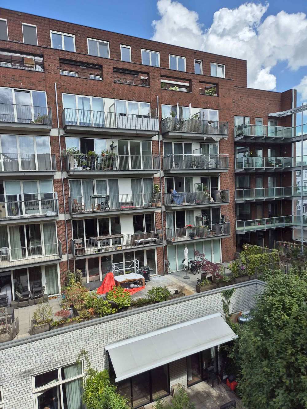 Tweede Helmersstraat 108