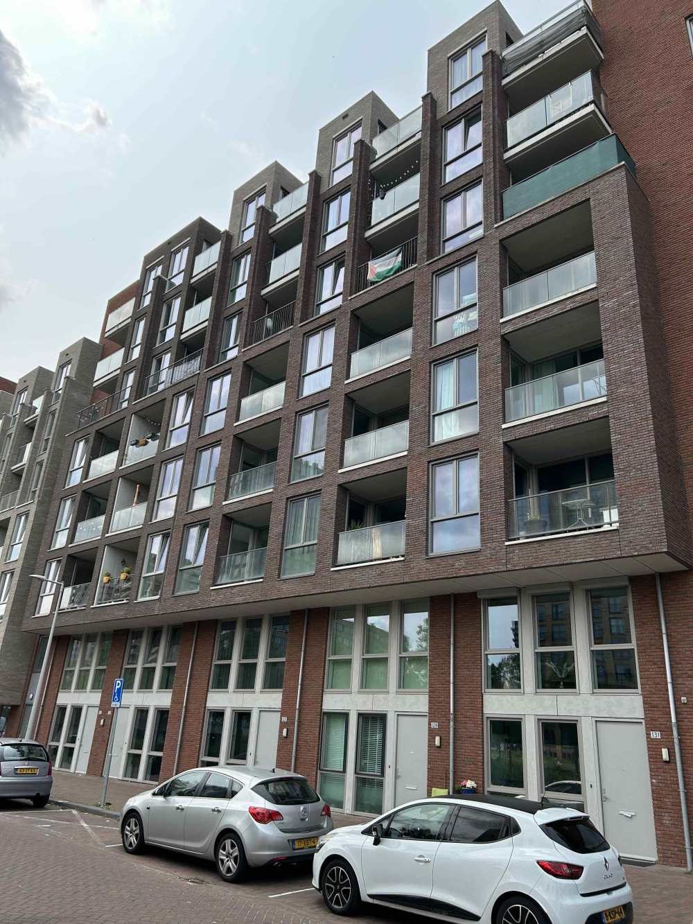 B. Merkelbachsingel 165, 1022 KE Amsterdam, Nederland