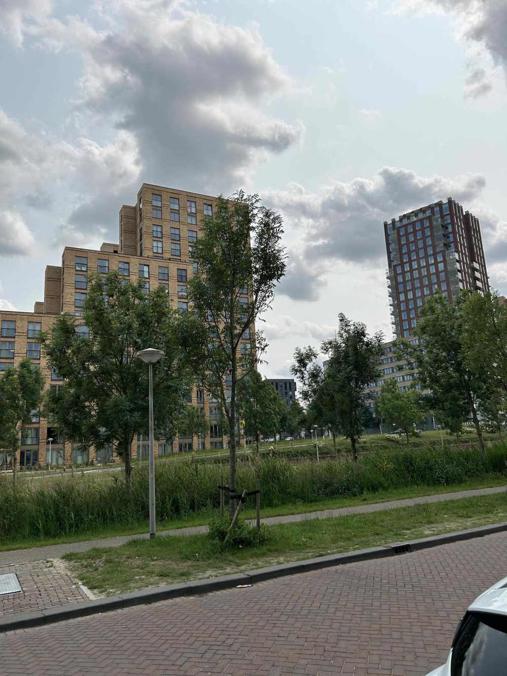 B. Merkelbachsingel 165