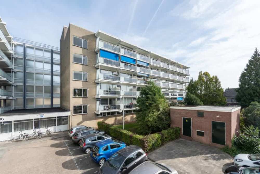 Tuinfluiterstraat 74, 3362 PR Sliedrecht, Nederland