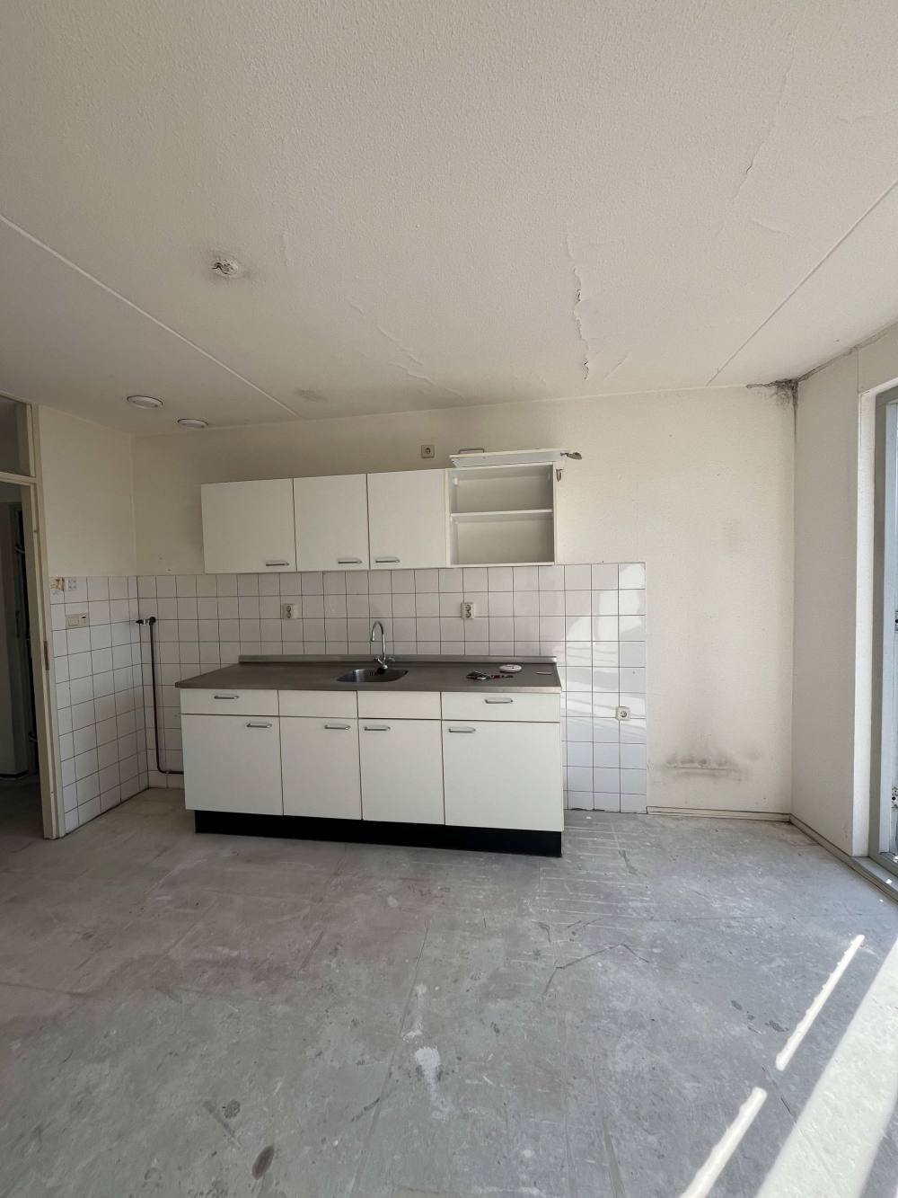 J.M. Den Uylstraat 84