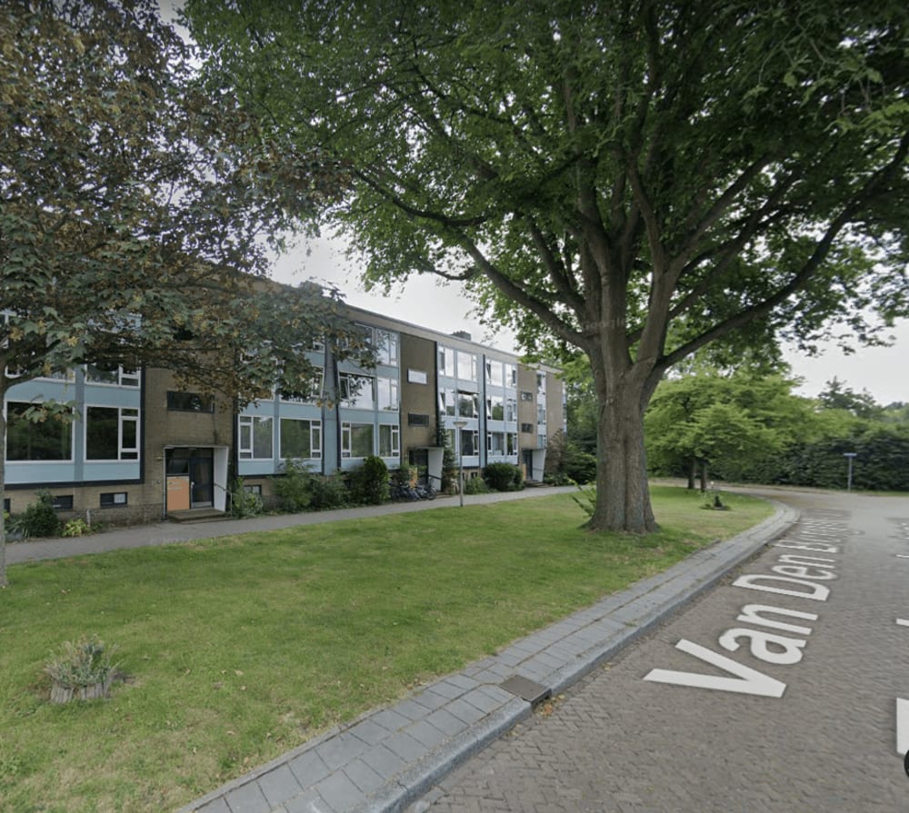 Van den Bergh van Eysingaplantsoen 62