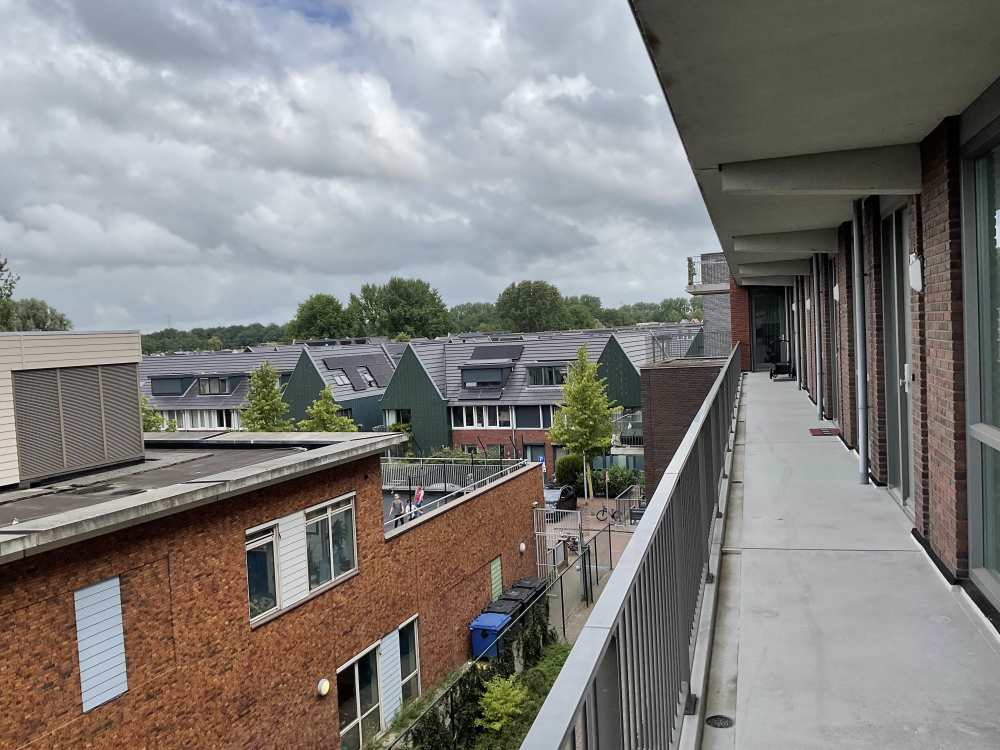 B. Merkelbachsingel 157