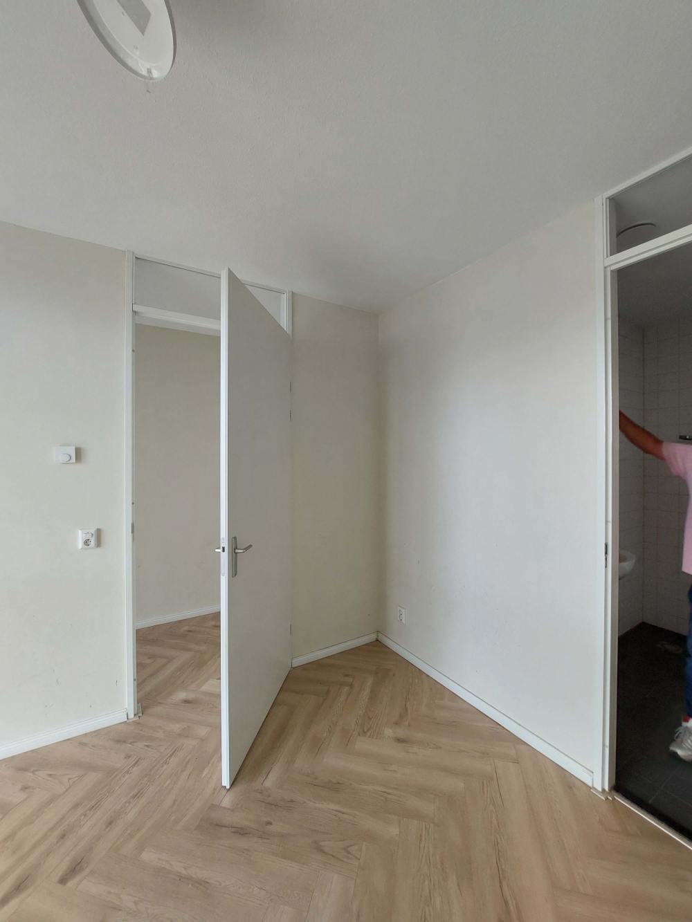 B. Merkelbachsingel 177