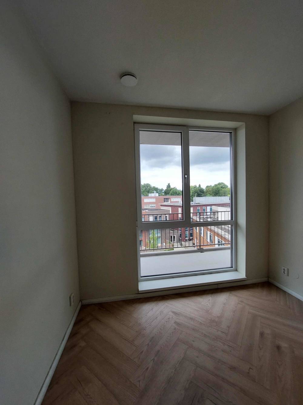 B. Merkelbachsingel 177