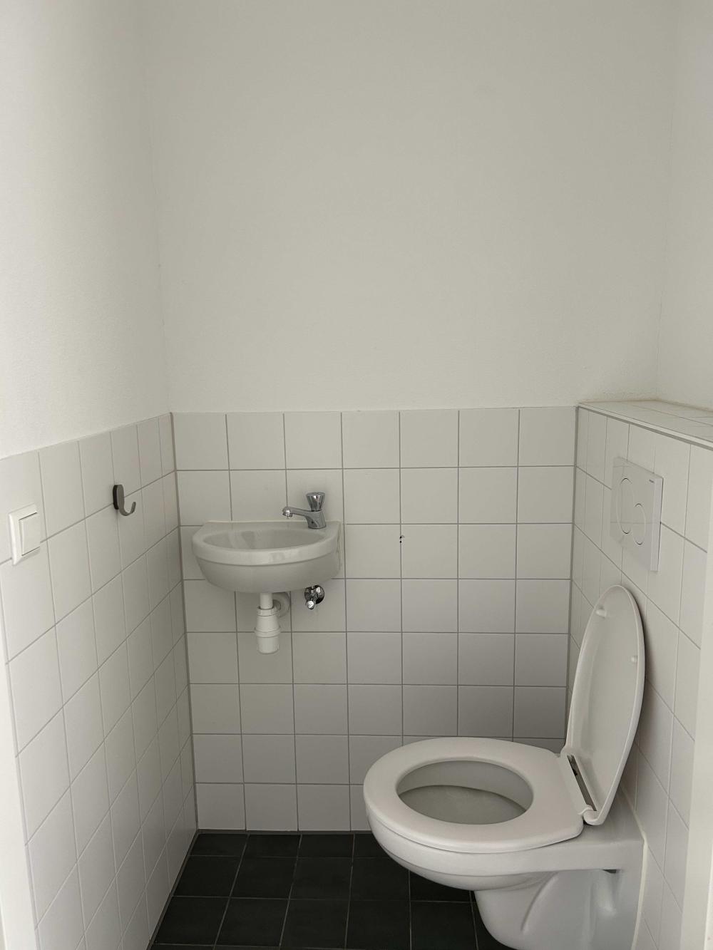 B. Merkelbachsingel 143