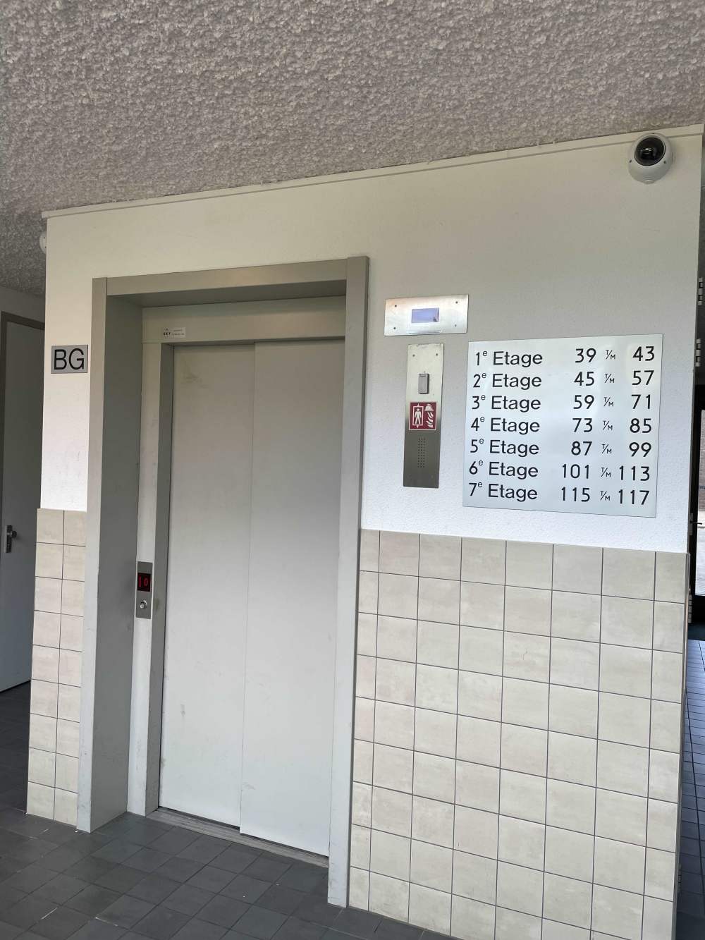 B. Merkelbachsingel 109