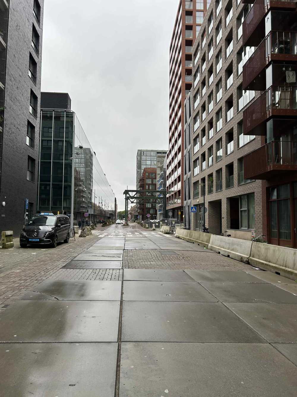 Oostenburgermiddenstraat 899