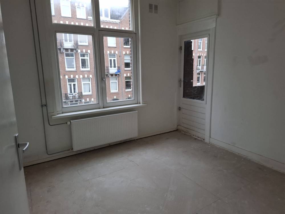 Admiraal de Ruijterweg 236