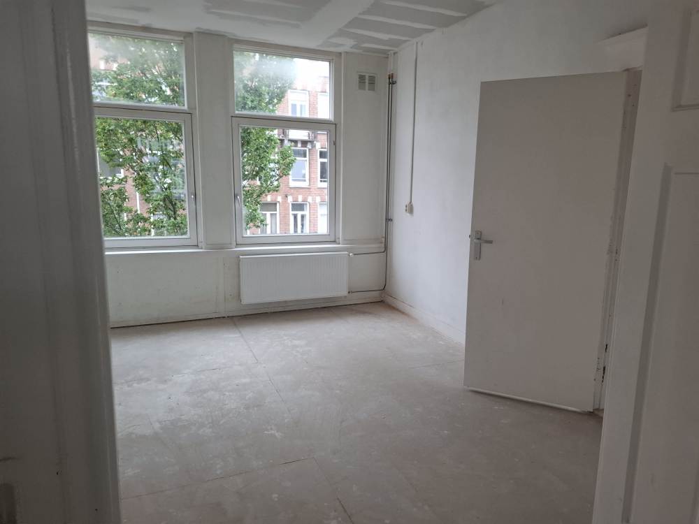 Admiraal de Ruijterweg 236