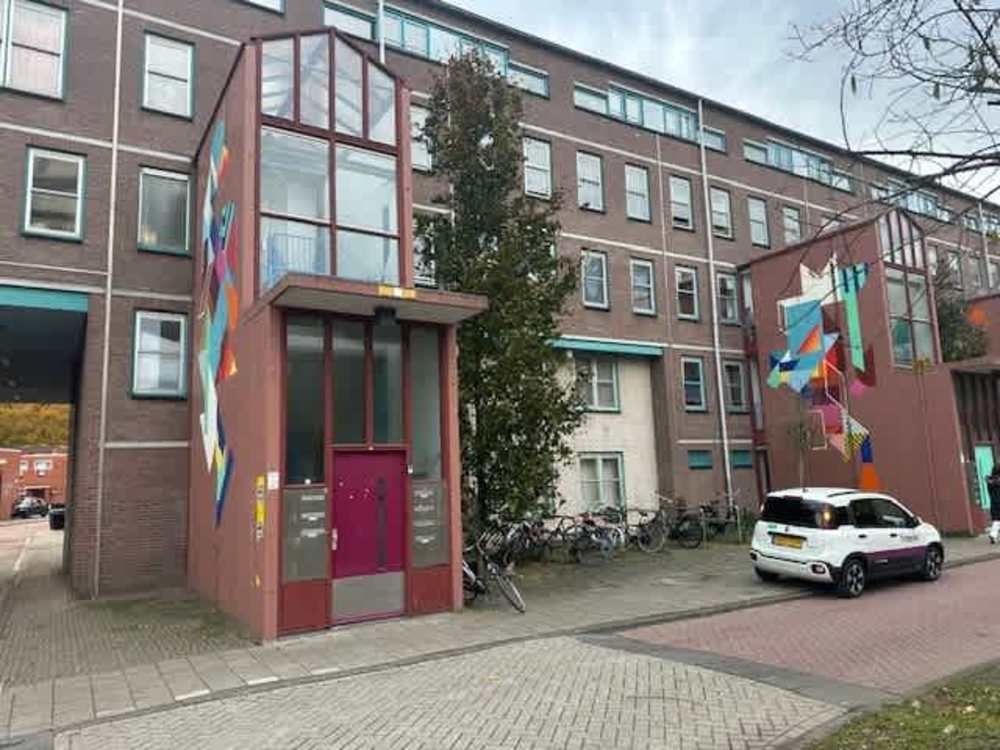 Hoptille 375, 1102 PG Amsterdam, Nederland