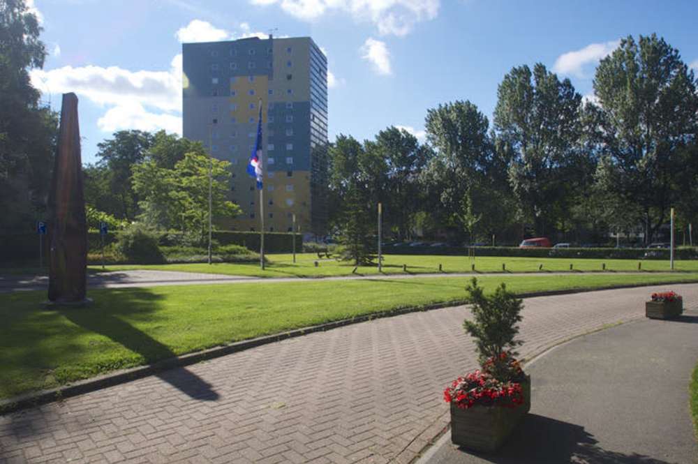 Henri Dunantlaan 712