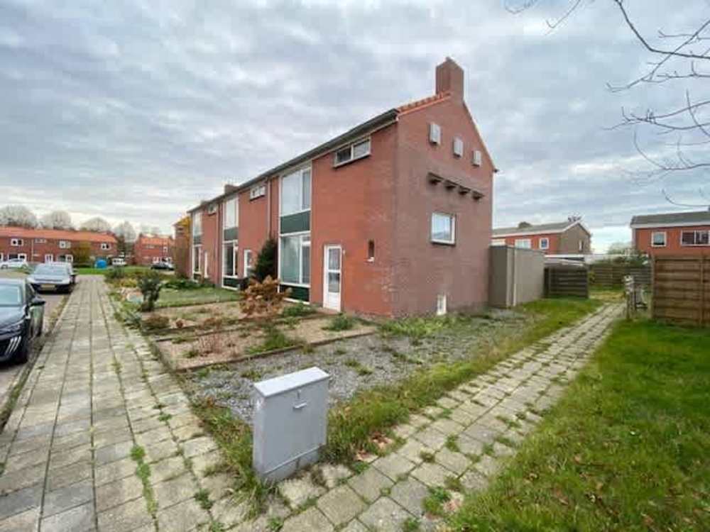 Prins Bernhardstraat 15